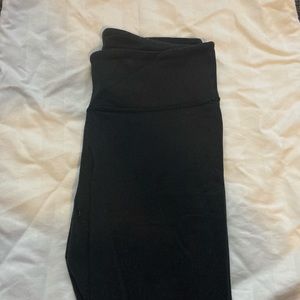 Lululemon size 4 leggings